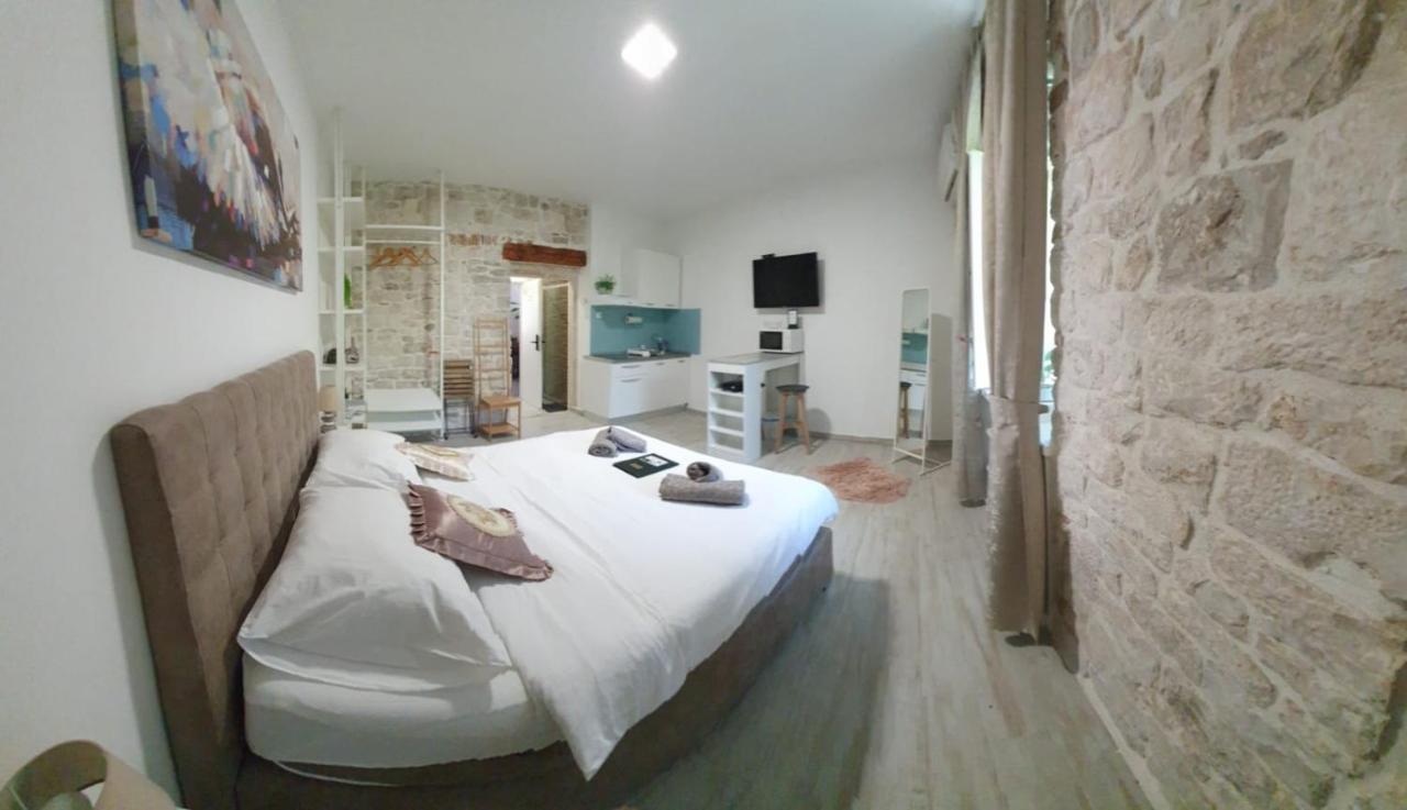 Studios Kadena Trogir - 18Th Century Stone House Zewnętrze zdjęcie