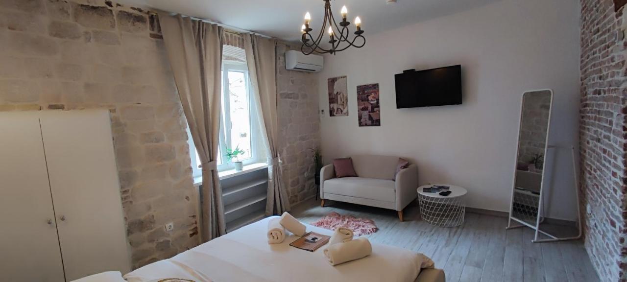Studios Kadena Trogir - 18Th Century Stone House Zewnętrze zdjęcie