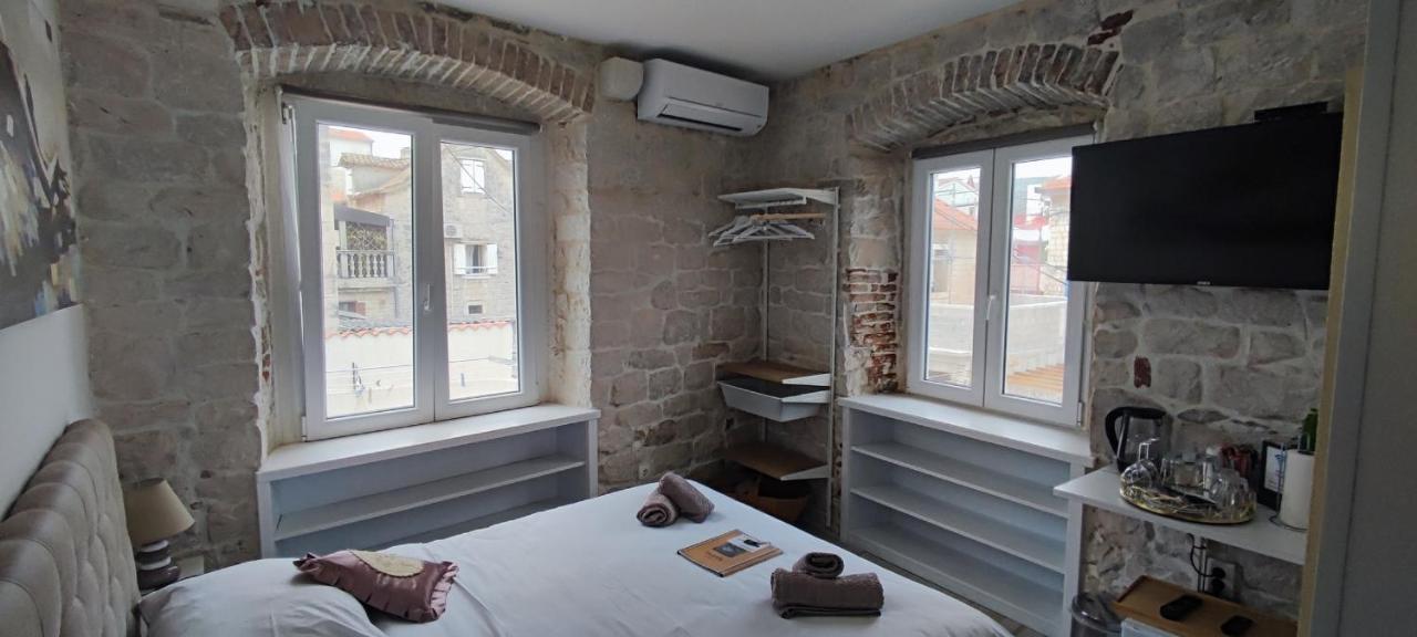 Studios Kadena Trogir - 18Th Century Stone House Zewnętrze zdjęcie