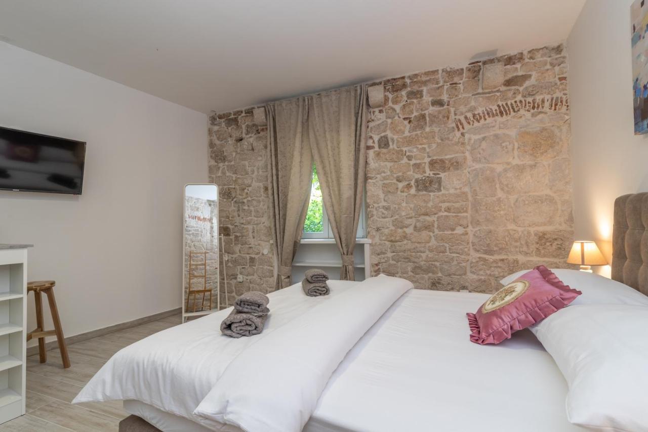 Studios Kadena Trogir - 18Th Century Stone House Zewnętrze zdjęcie