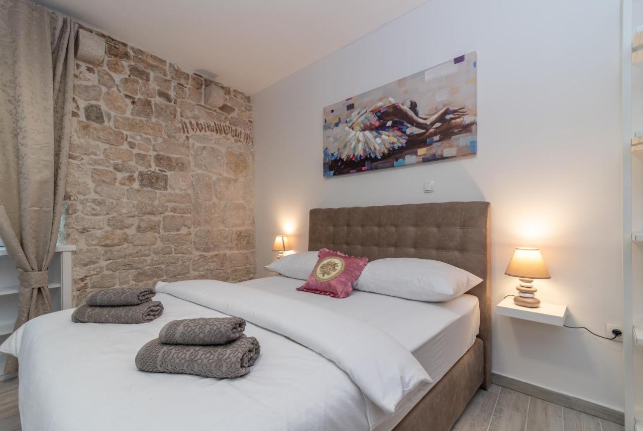 Studios Kadena Trogir - 18Th Century Stone House Zewnętrze zdjęcie