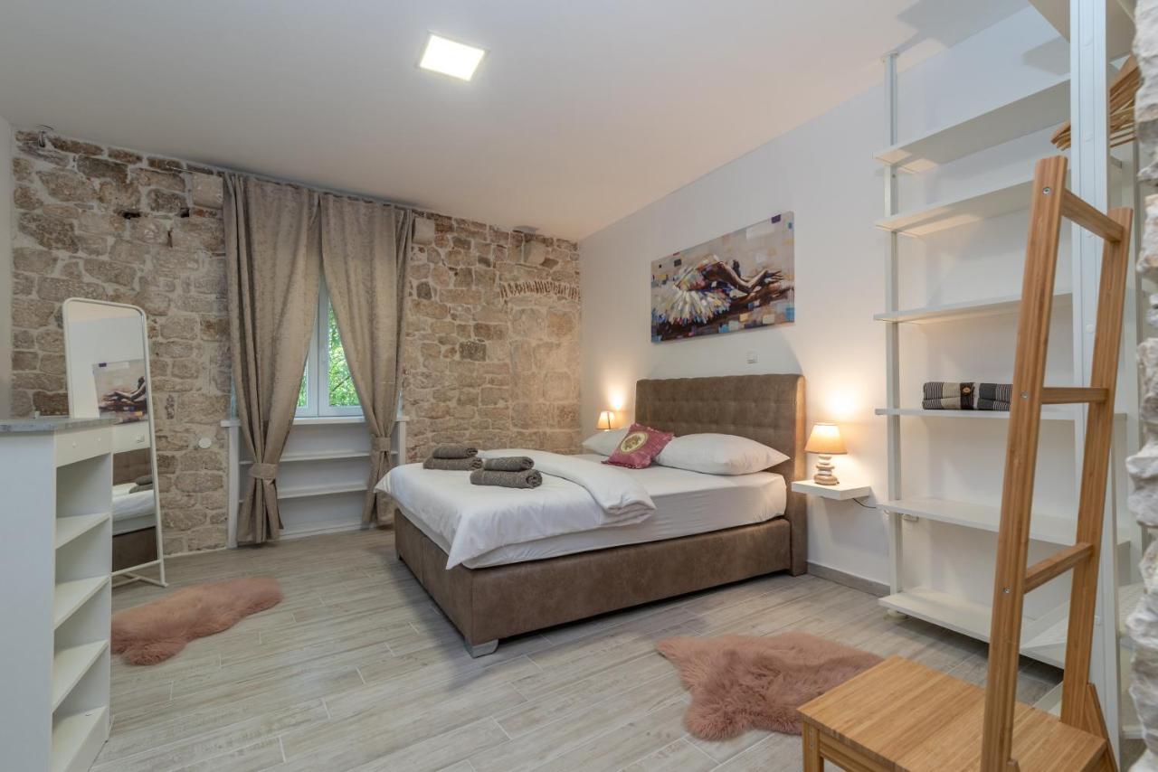 Studios Kadena Trogir - 18Th Century Stone House Zewnętrze zdjęcie